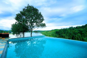  Vista Del Lago  Ambalavayal